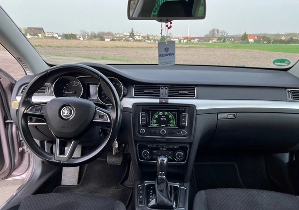 Skoda Superb cena 40000 przebieg: 283000, rok produkcji 2014 z Zduny małe 352